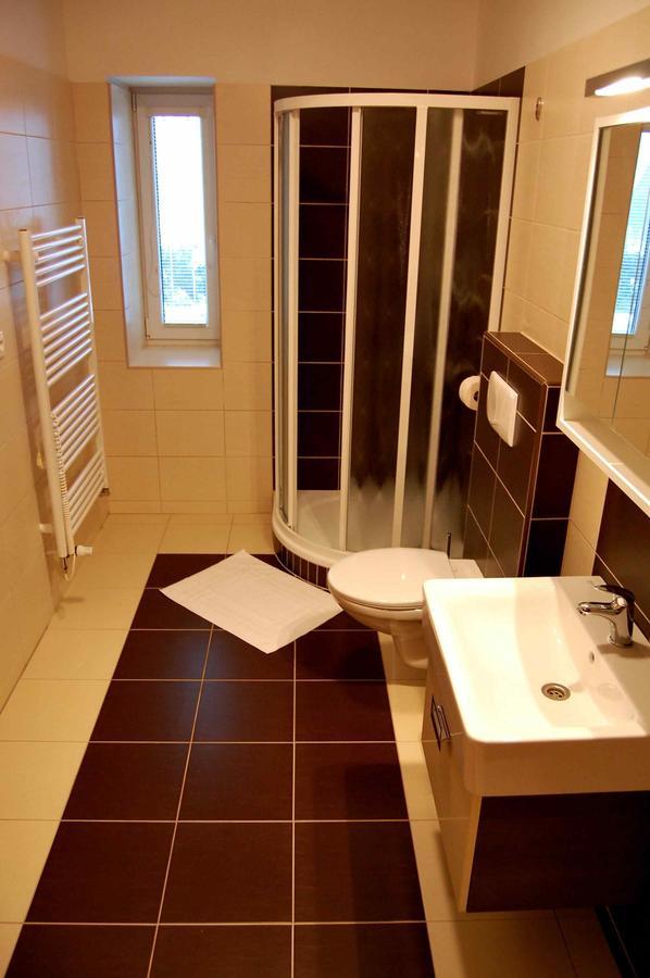 Penzion Jecminek Červená Voda エクステリア 写真